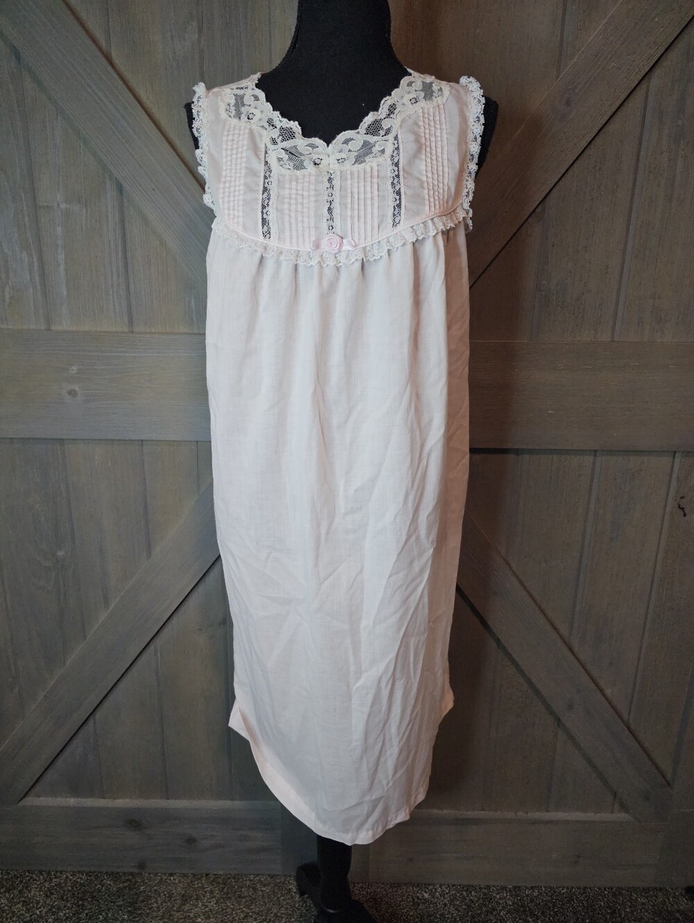 Vintage Cottage Court Pink Lace Trim Nightgown sz Medium